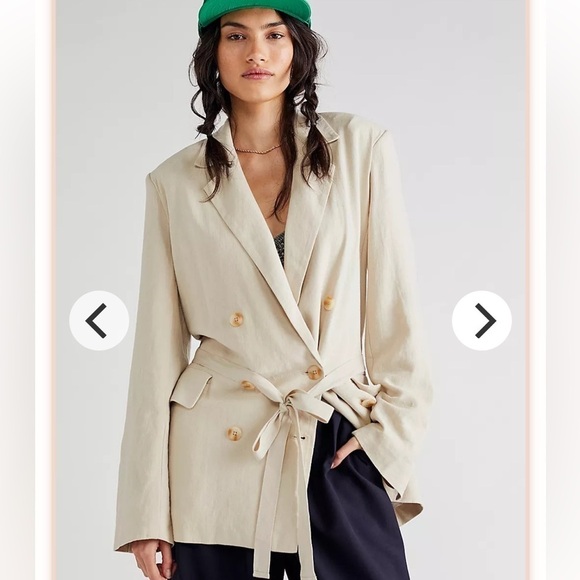 FREE PEOPLE OLIVIA BOYFRIEND LINEN BLAZER IN PEBBLE CREAM SIZE MEDIUM NWT - Picture 1 of 13